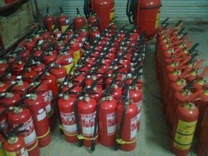昆明消防器材銷售指南 如何選購(gòu)與維護(hù)滅火器