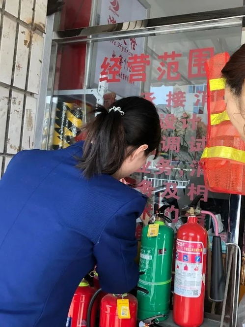 集美消防在行動 筑牢安全防線，規范消防器材銷售市場